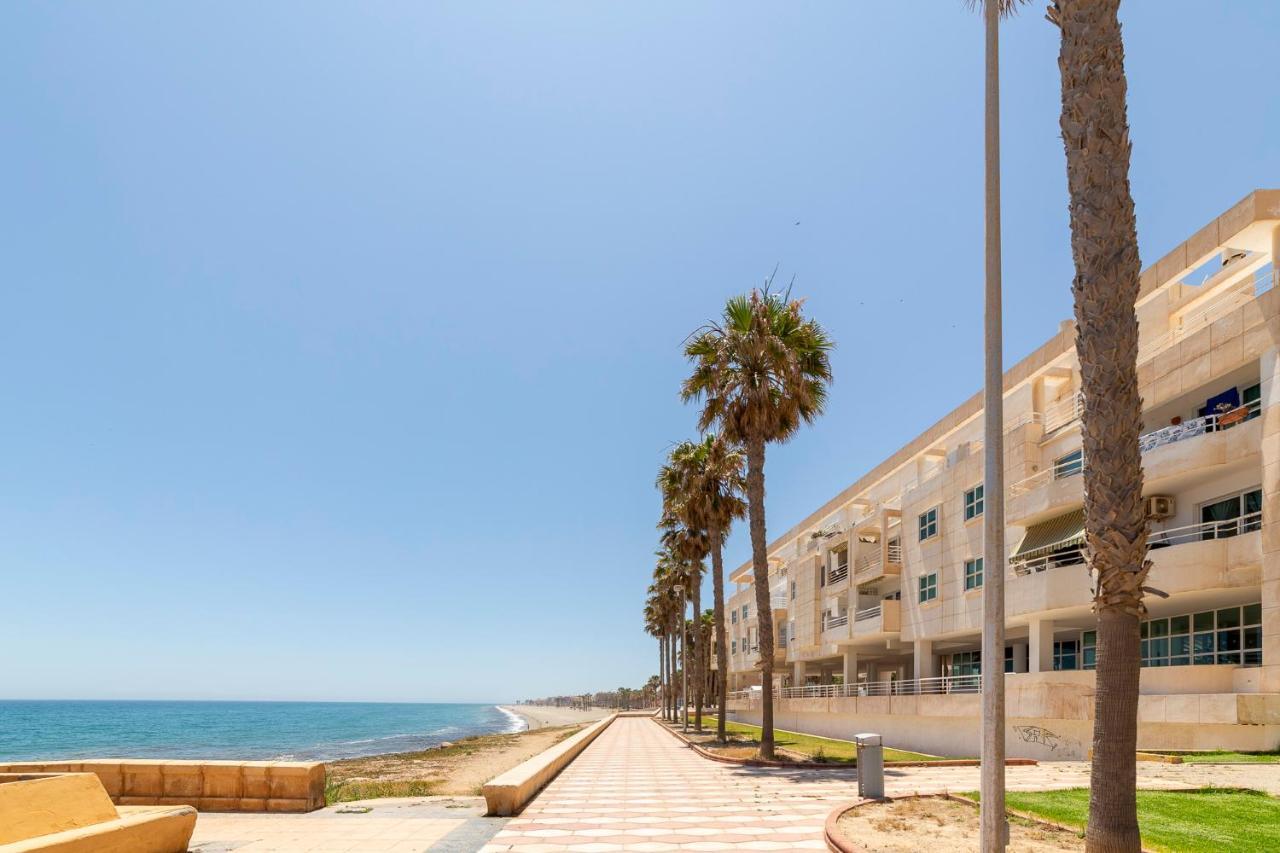 Apartamento Faro 1 Рокетас де Мар Екстериор снимка